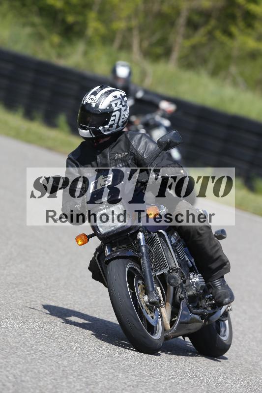 /Archiv-2025/09 22.04.2025 Cornu Master School ADR/gruen-vert/13